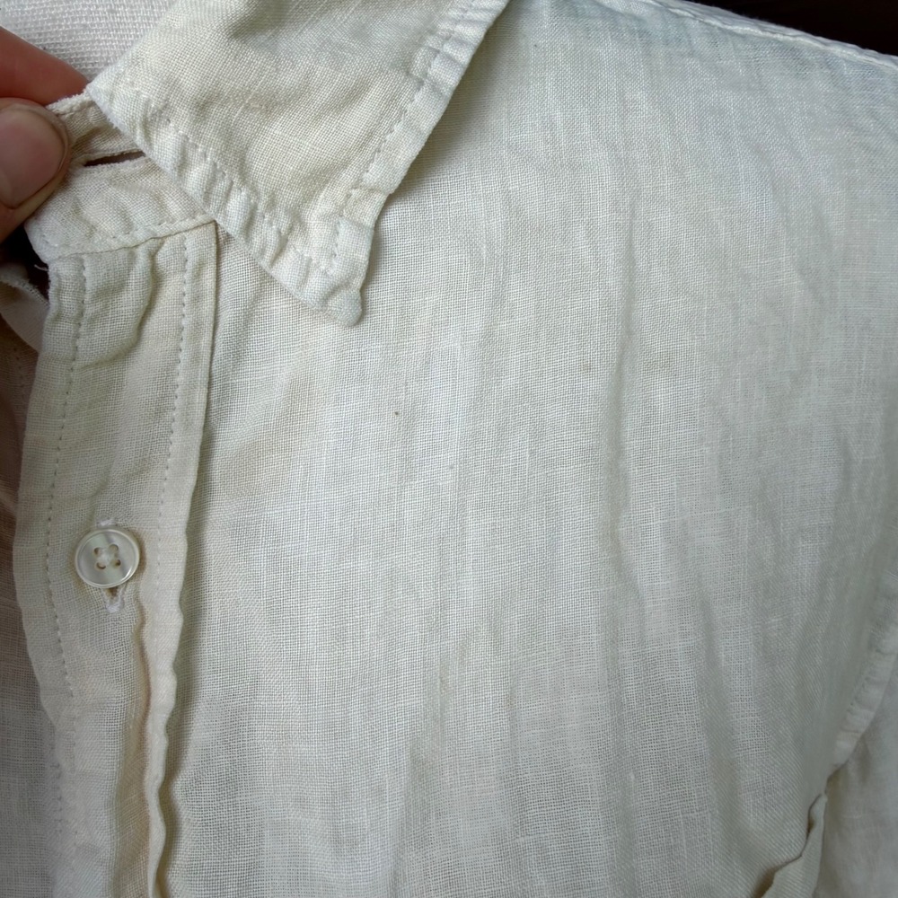 L.L. Bean Button Down Shirt Mens S Cream Linen Long Sleeve Slightly Fitted - Picture 2 of 4